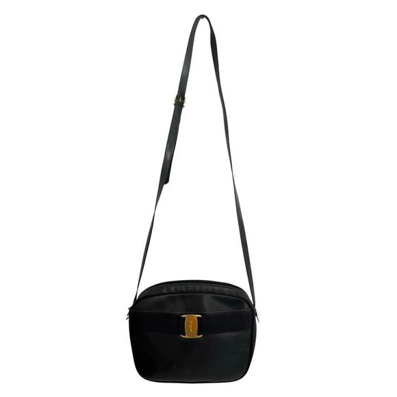 Salvatore Ferragamo Authentic Black Leather Gold Logo Plaque Vara Leather Crossb - Picture 12 of 13